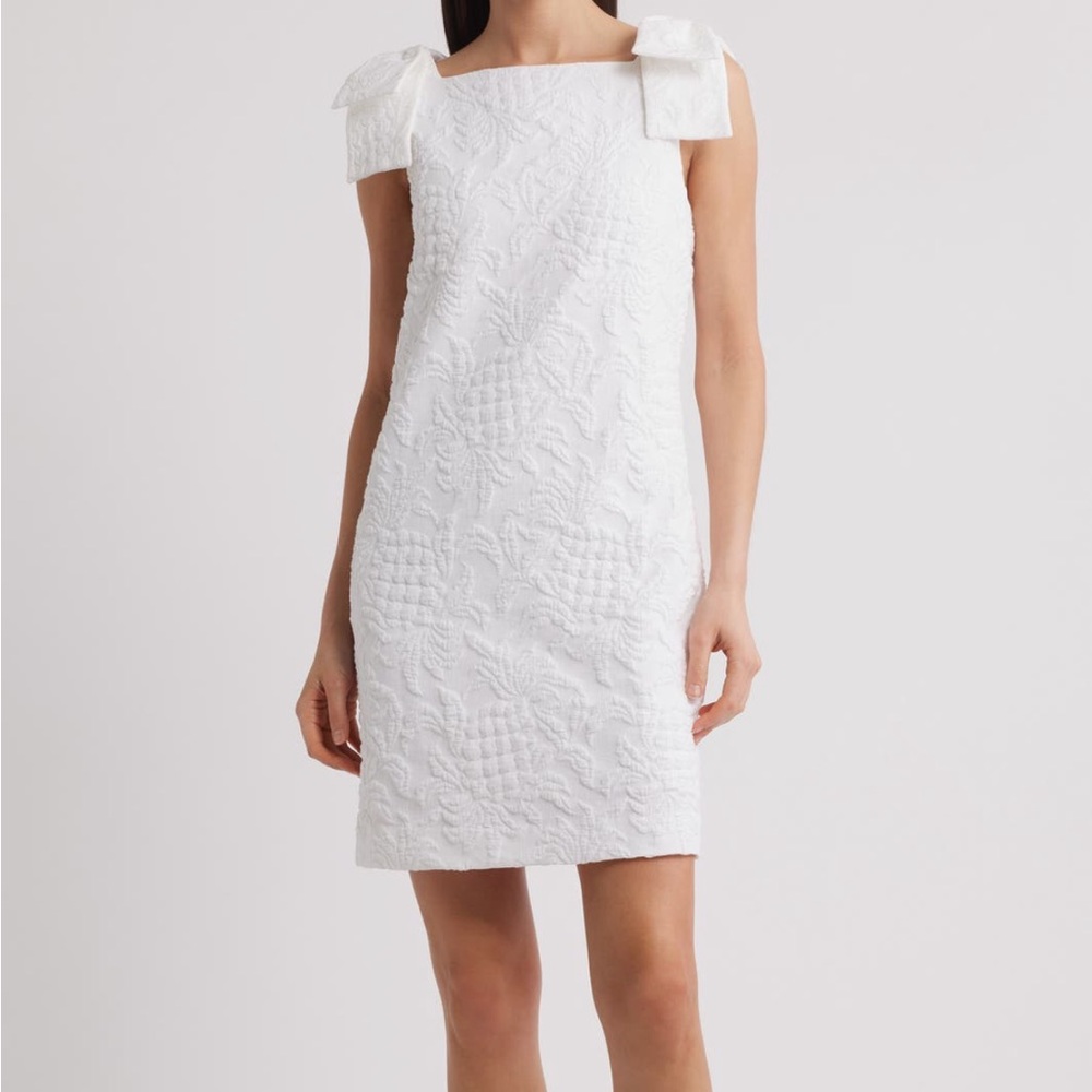 NWT Sz 8 Lilly Pulitzer Carmine Bow Shift White Dress with Textured Design